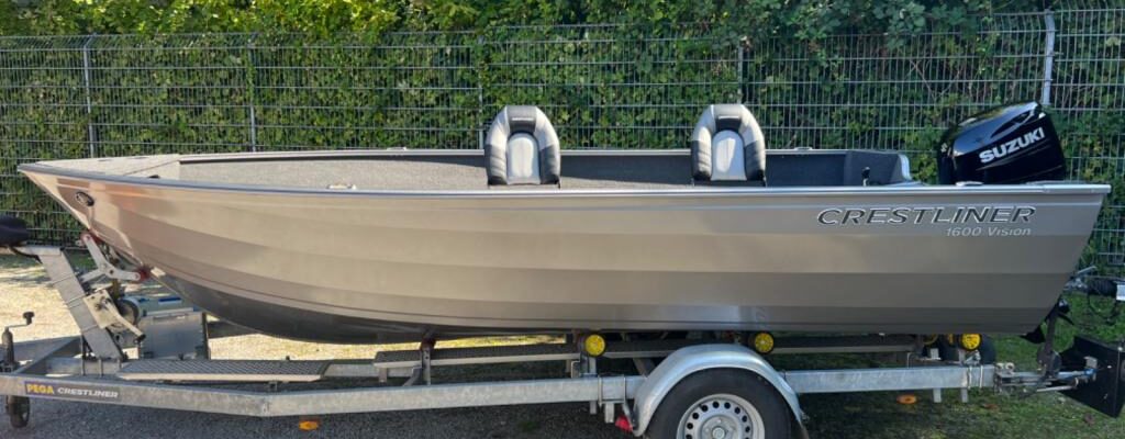 Crestliner Vision 1600 Tiller