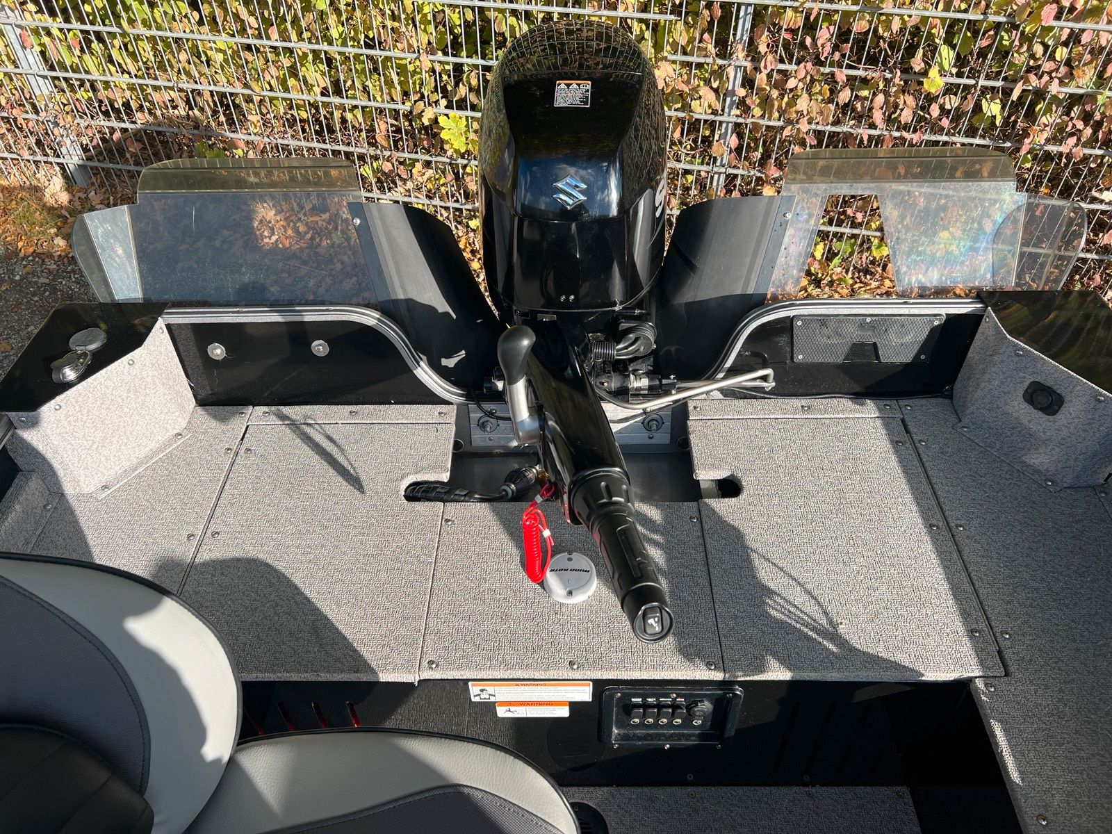Crestliner Discovery 1450 Aluminium Angelboot Vollausstattung