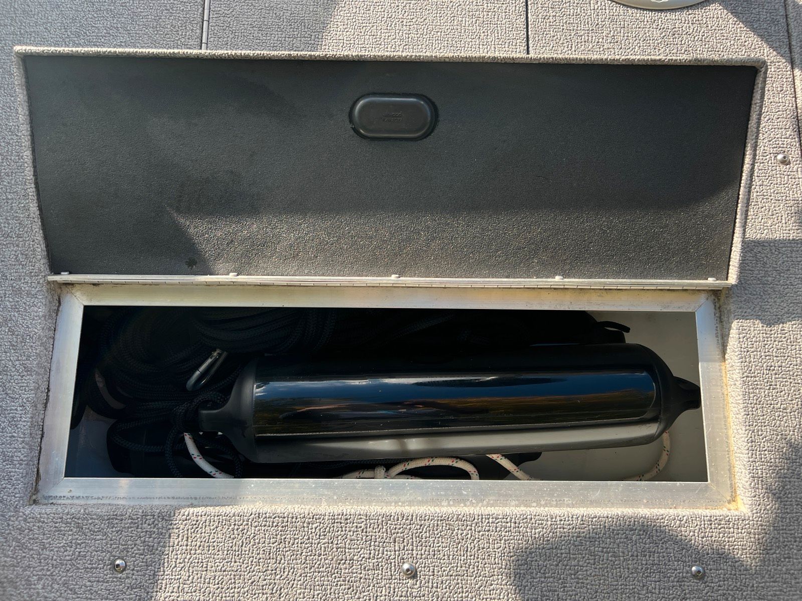Crestliner Discovery 1450 Aluminium Angelboot Vollausstattung