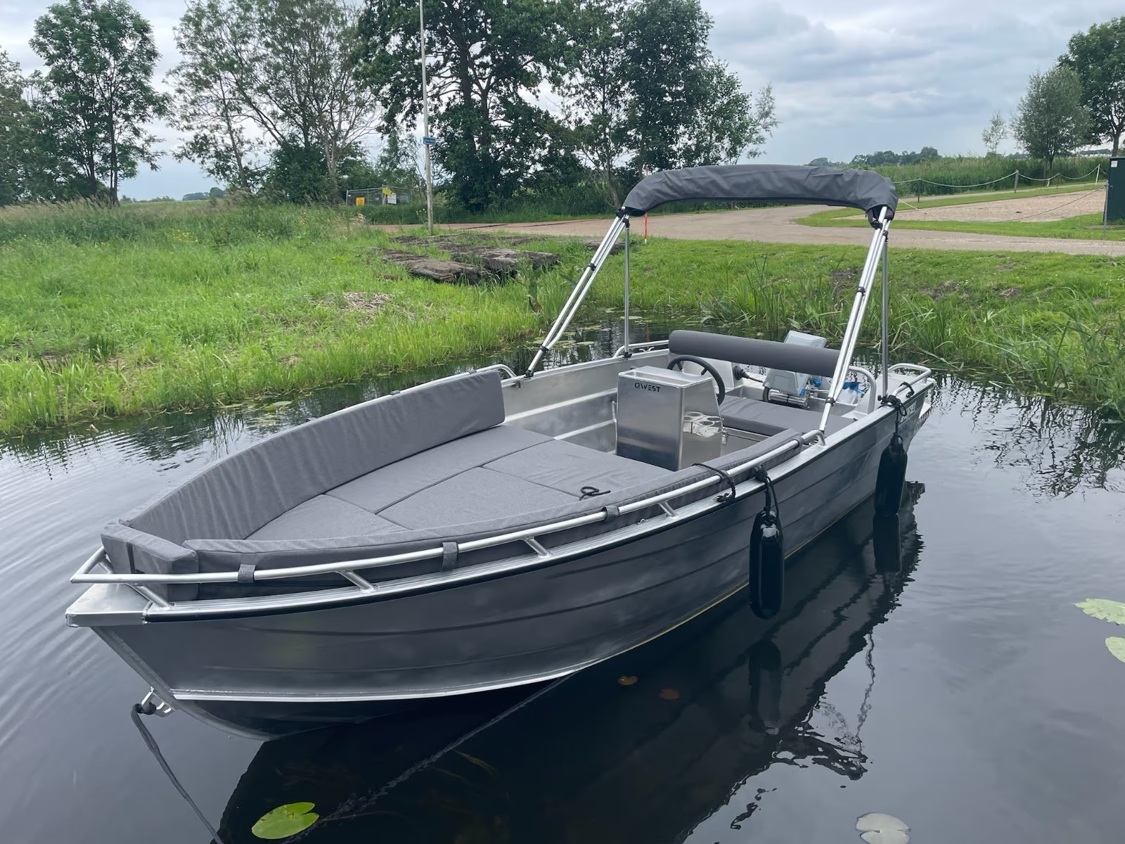 QWEST Marine R Serie