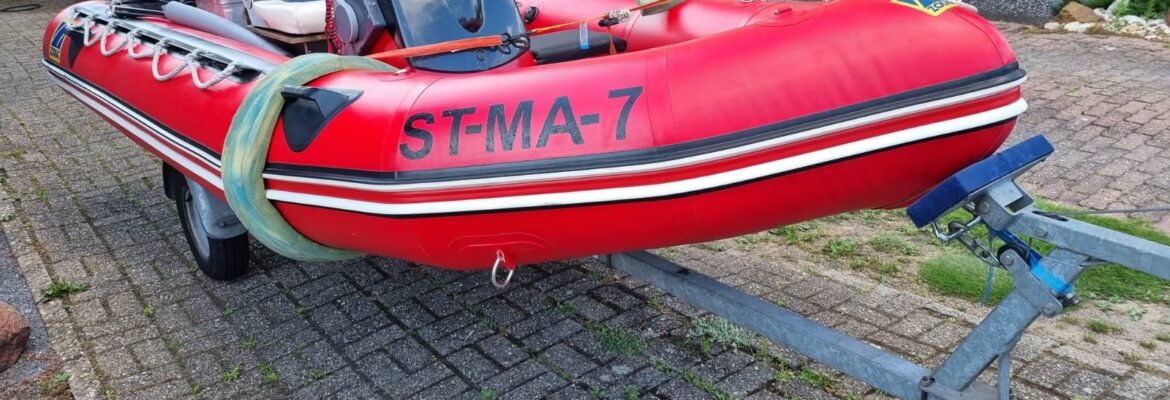 Zodiac Futura *Yamaha 40*Harbeck-Trailer* Schlauchboot