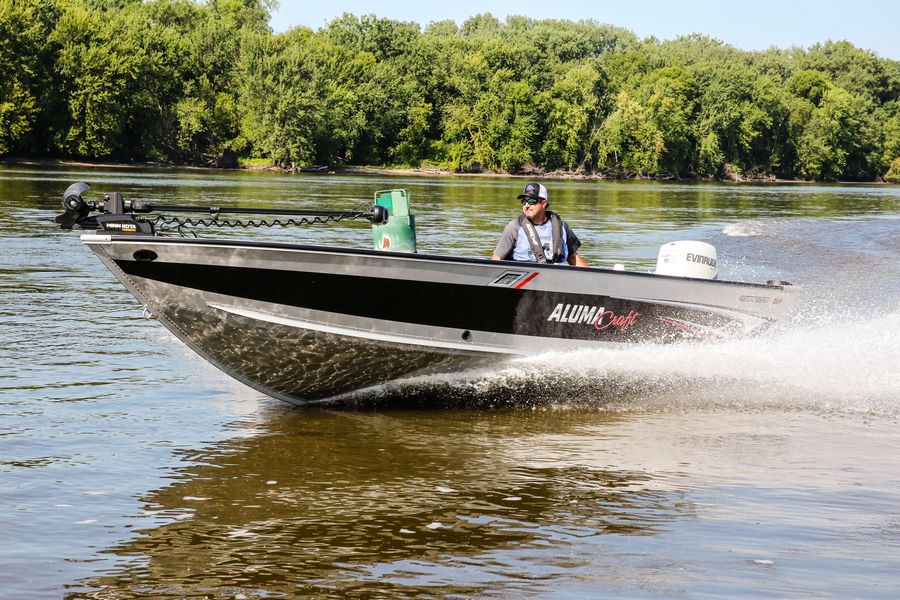 Alumacraft Competitor 185 Tiller