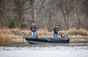 Crestliner 1600 Vision Tiller